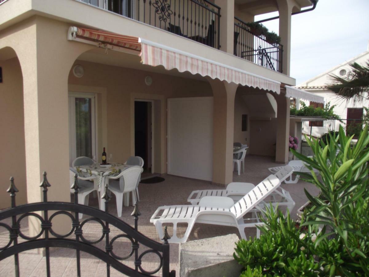 Apartments Dajana Silo Экстерьер фото